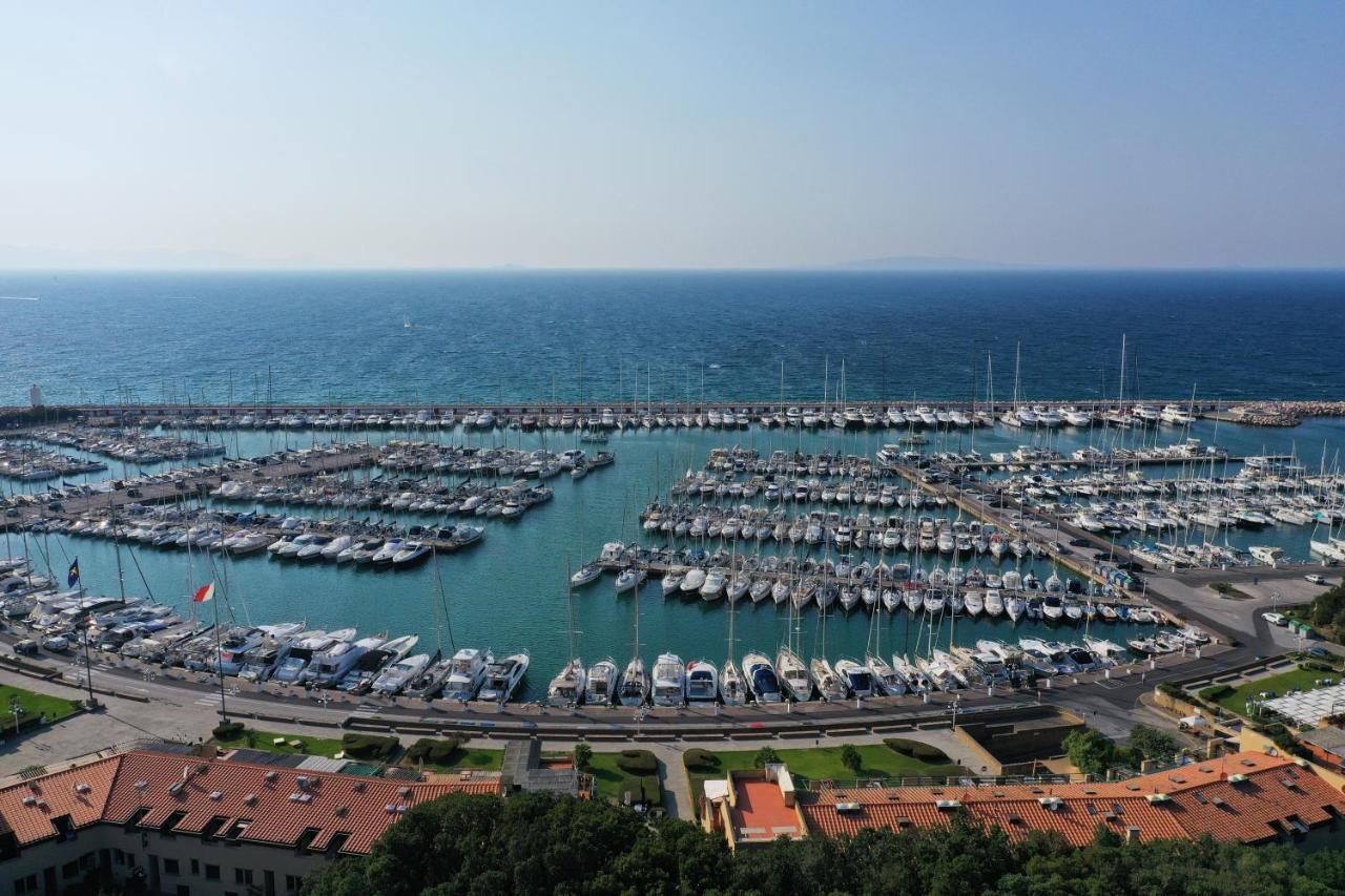 Punta Ala Sea View Apartments Экстерьер фото